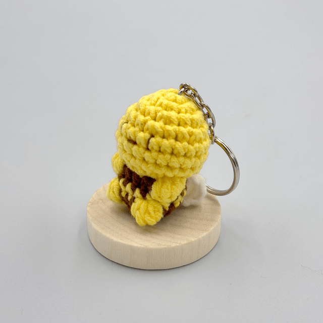 Porte clef Micronnerie en laine chenille – Collection 1