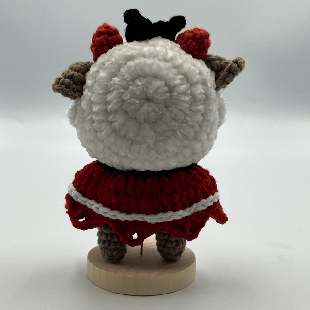Duo de Figurines Crochetées – Moutons Célestes