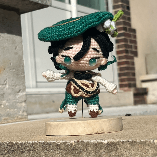 Poupée Venti au Crochet - Modèle Articulé, Taille 16 cm